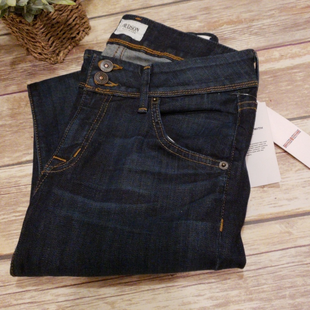 Hudson Midrise Beth Baby Boot Jeans Size 26